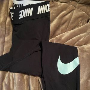 Womens Nike Leggings